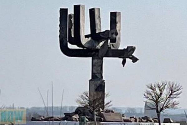 Újabb holokauszt-emlékművet találtak el az orosz lövedékek